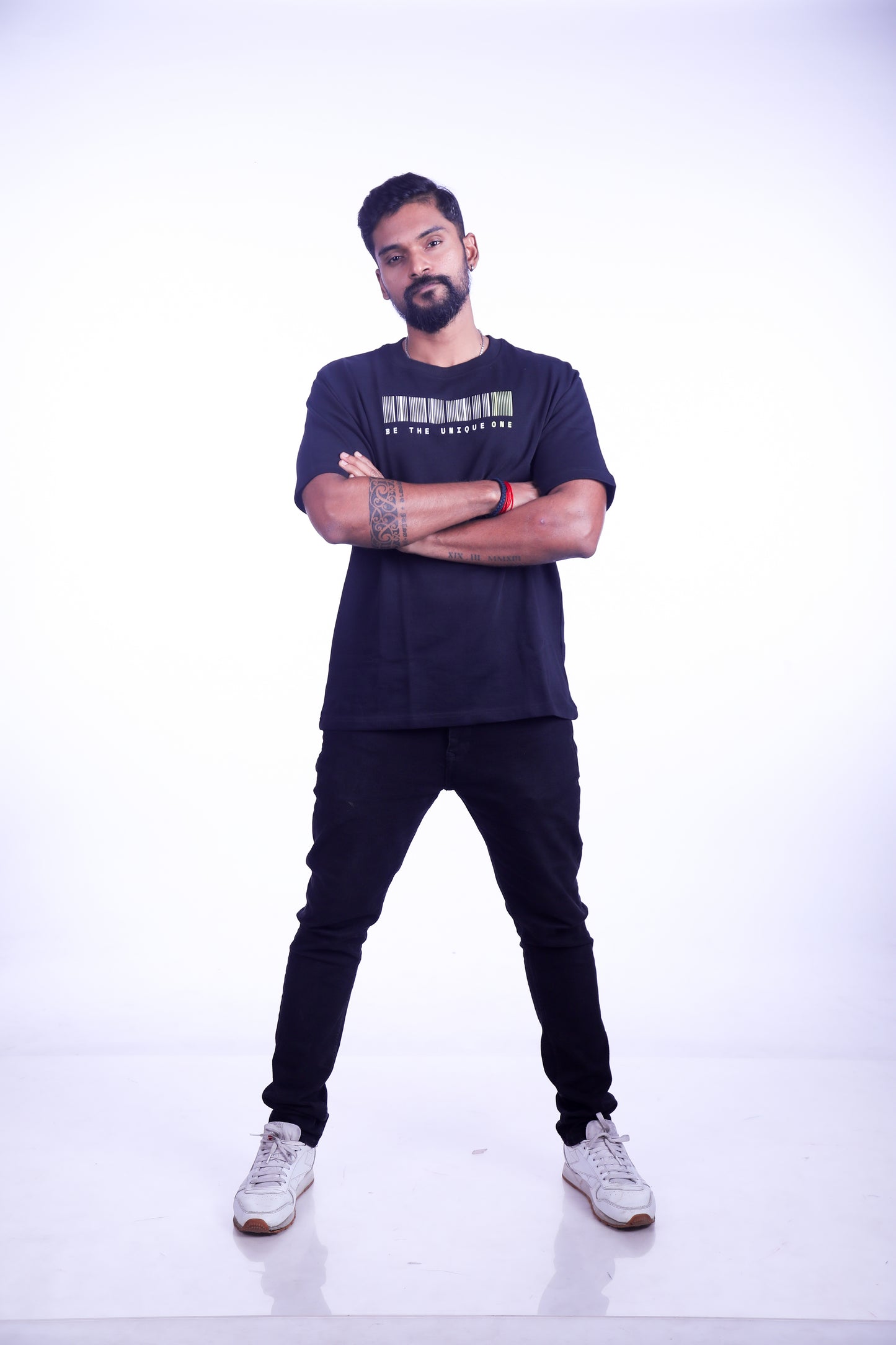Unique Tee